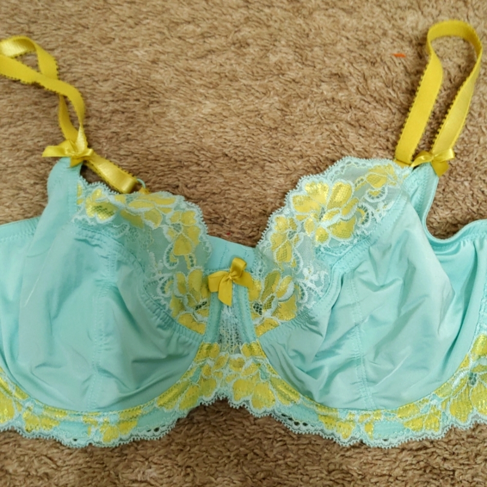 Bra from Adore Me size 40D